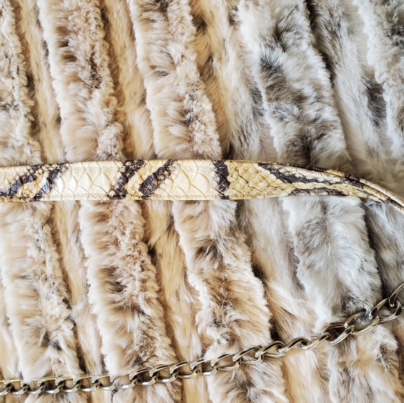 Purse - Picture 6 of 6